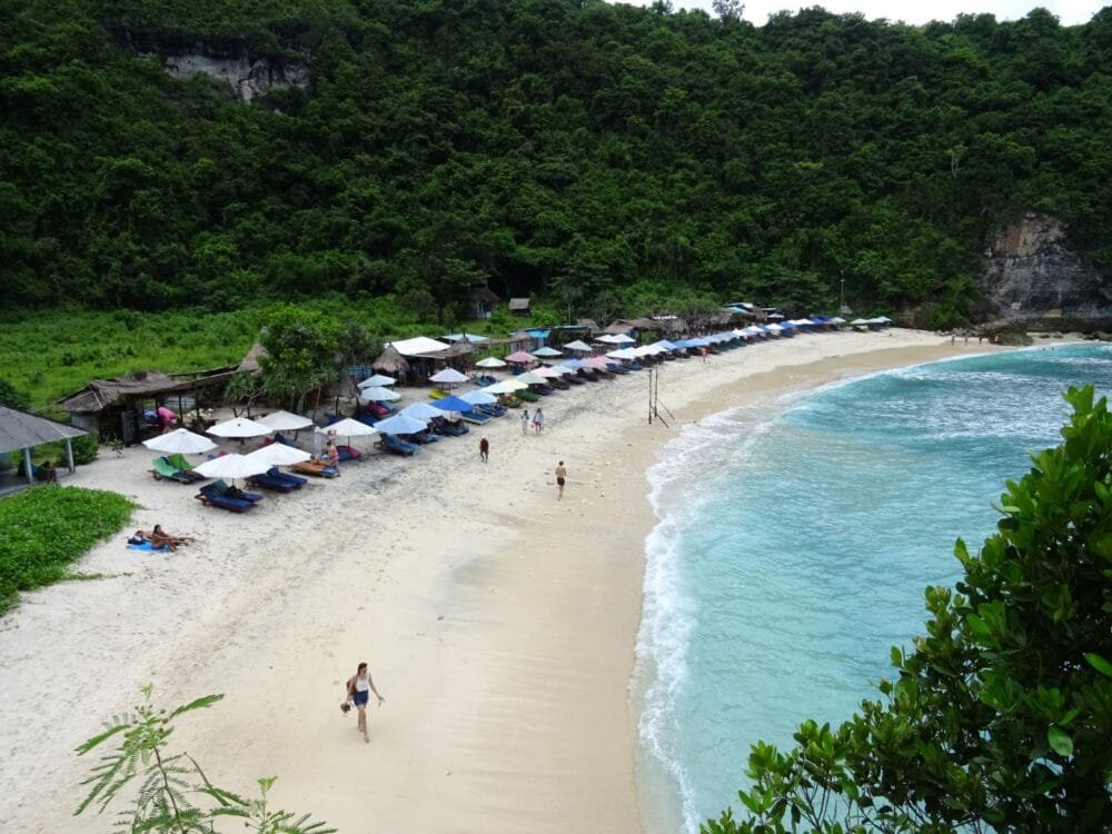 Atuh-beach-nusa-penida7