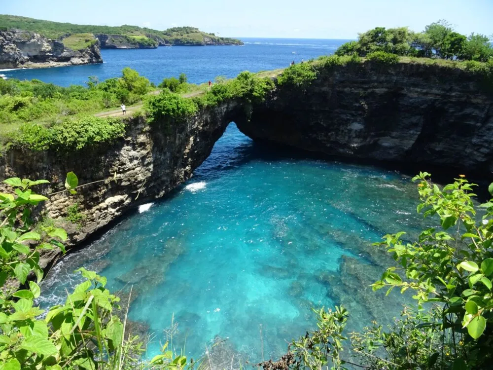 Broken-beach-nusa-penida