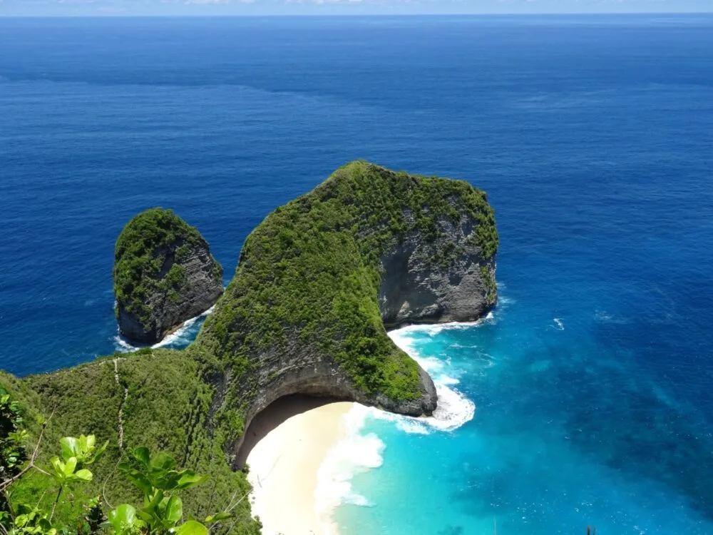 Kelingking-beach-nusa-penida