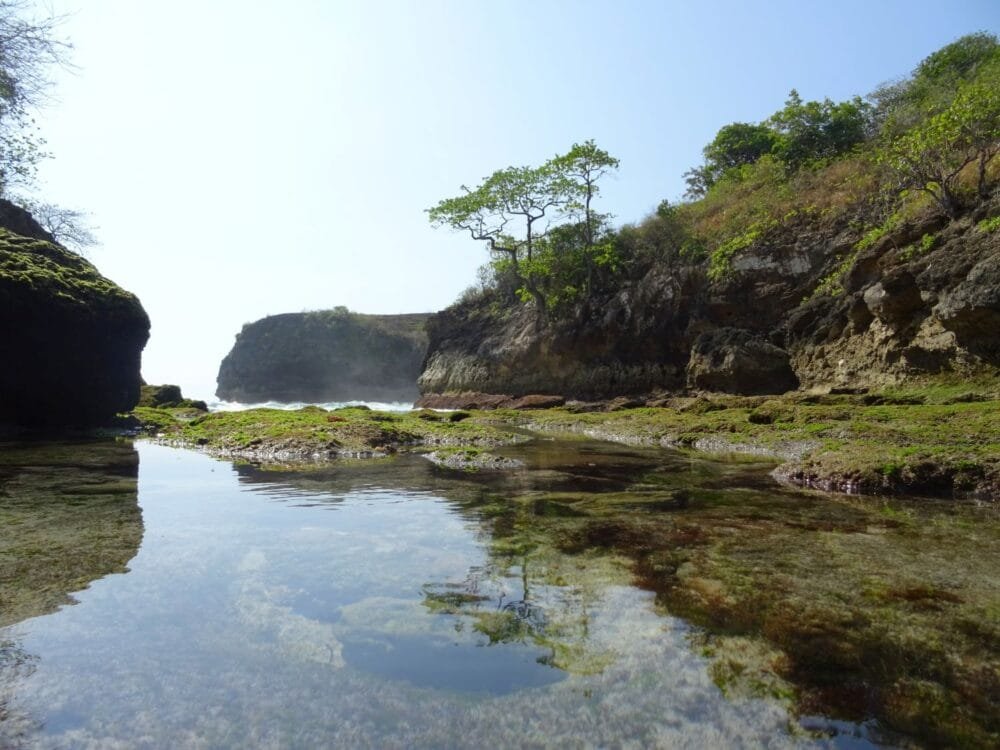 Lumangan-beach-nusa-penida4